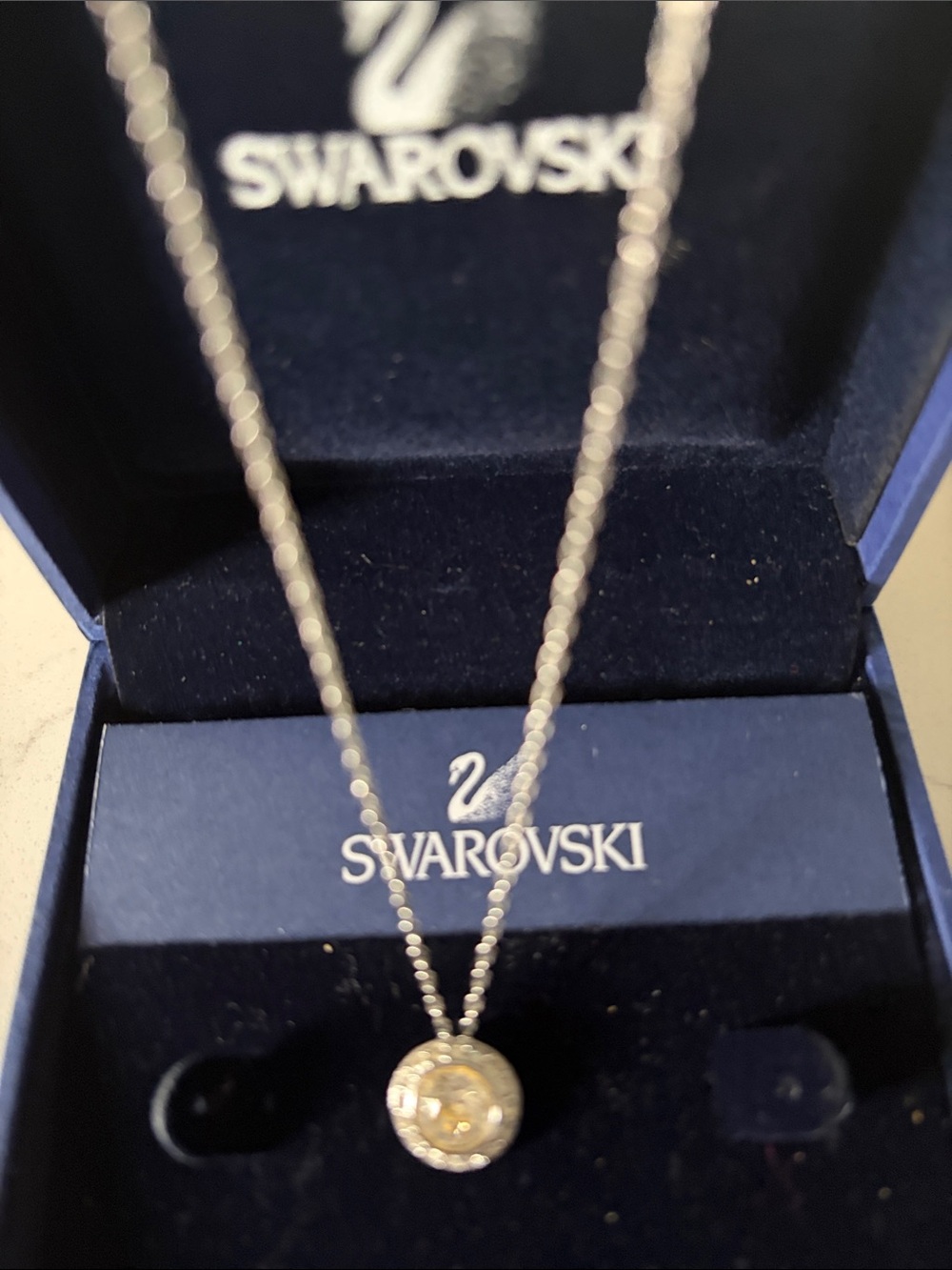 Swarovski Silver-Tone Necklace with Clear Crystal Center brand new missing tag